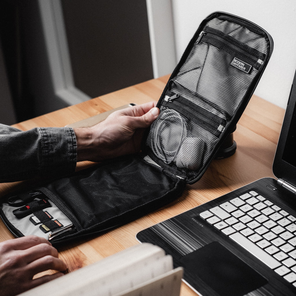 "MODERN DAYFARER Tech Pouch - Multiple compartments for easy tech organization"