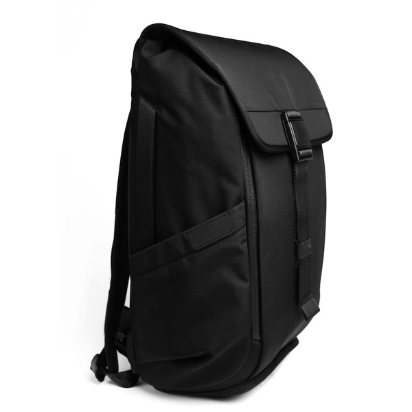 "DAYFARER V2 Backpack - Side profile 1"